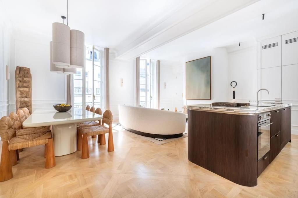 Appartement De Luxe Marais Paris Exterior photo